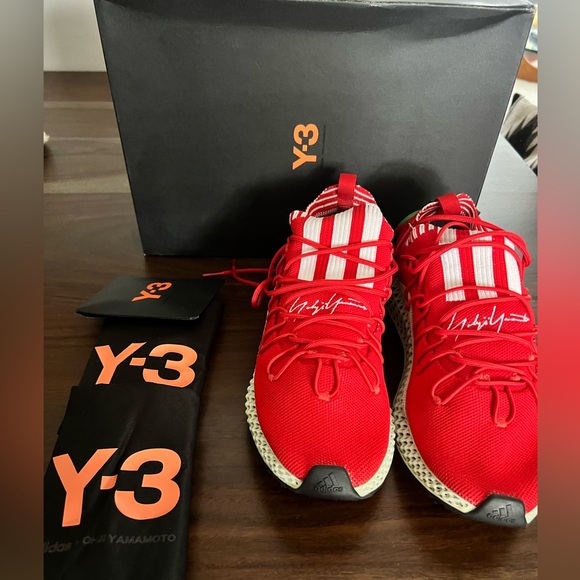 AUTHENTIC Men’s Y-3 RUNNER 4D I - Picture 2 of 13